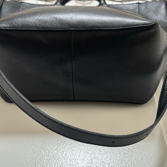 Madewell Abroad Black Leather Crossbody Tote Bag - Picture 10 of 15